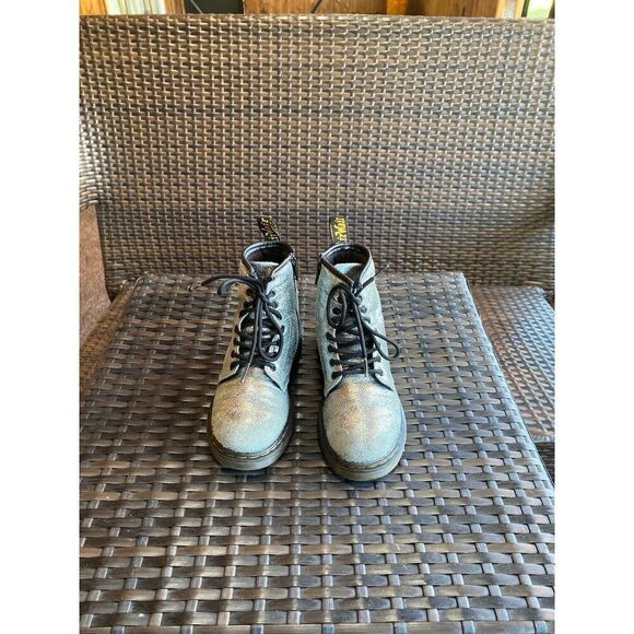 Dr.  Martens kids  size 2 - Picture 2 of 7